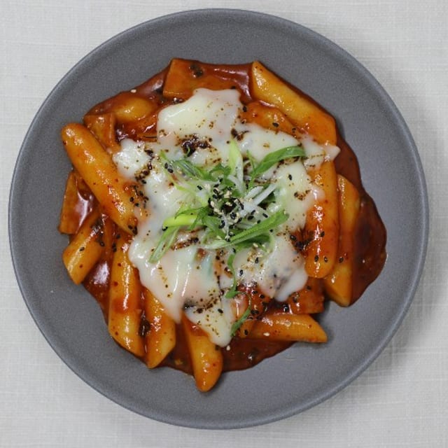 Tteokboki.